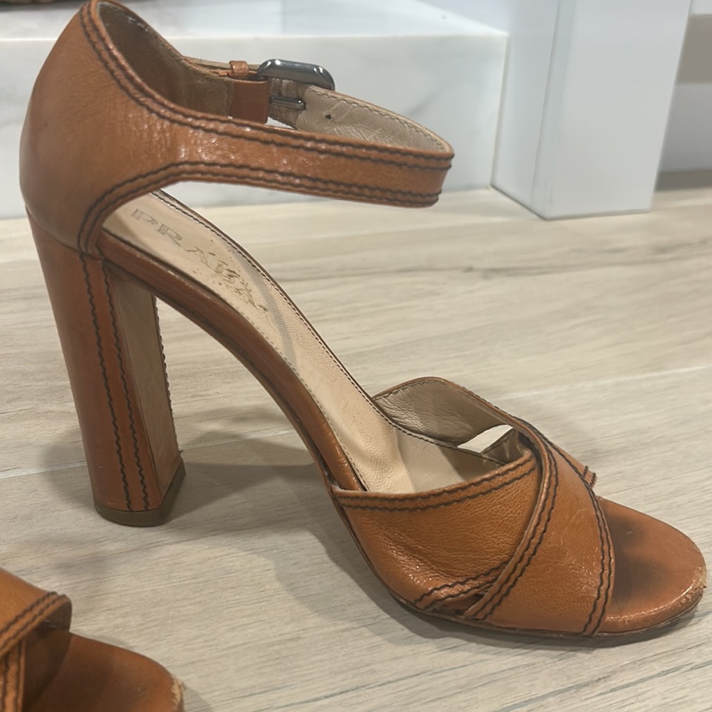Prada heels - Picture 6 of 13